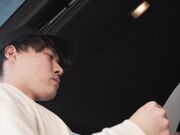 遭电车痴汉盯上的新晋女播音员1