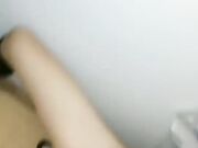 小柠檬清纯甜美苗条萌妹子炮友啪啪 掰穴特写后入抽插屁股搞了两炮内射