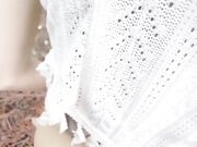 带着淫荡小妈上山采蘑菇，没想到儿子直接掏出屌让小妈口，小妈的淫叫声响彻整个山谷！