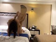 外围花言巧语勾引挑逗花季少女惨遭无套内射