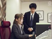 你突然决定和心仪的女老板一起出差1