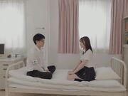 室内裸露无内裤健康法的卫生委员长不自觉诱惑2