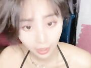 极品美腿性感小姐姐 居家激情操逼 舔屌吸蛋毒龙钻 主动骑乘位插穴 交叉新姿势猛干