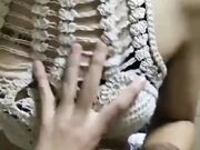 公司新来的大学生妹子 没想到奶子如此坚挺 勾搭拿下