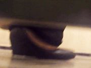 女士WC隔间多角度拍脸又拍下面