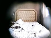 清纯美眉被男友强行揉逼挑逗淫叫不止