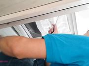 冰箱坏了找维修员上门修理