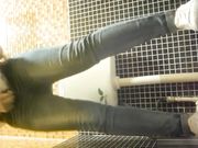 口罩妹子貌似白虎下面没有毛