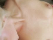 光头猛男激情内射金发人妻