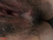 高冷美女吃饭时被朋友迷晕