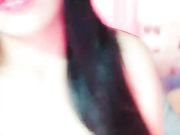 骚情美女骚逼水汪汪的很诱人