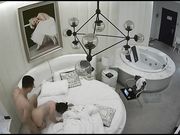 挑逗一番直接扒掉内裤强势插入