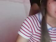 邻家姐姐露脸跟夫妻一起玩双飞