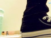 商场女卫多视角拍美女还敢俯拍