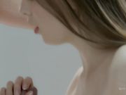 喜欢骑过鸡巴后在口爆的美人儿