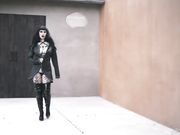 肉棒插入网衣美人油光光的肉穴