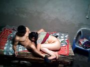 简陋炮房民工大叔嫖大奶鸡