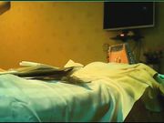 高级会所双飞两个性感漂亮的美女发现穿黑丝的丰满性感又漂亮