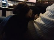 可爱小美女与欧巴包厢里脱裤子让美女吃屌回宾馆戴上套就草