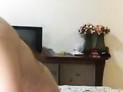 疯狂蹂躏自己的大奶骚妹啤酒瓶强插塞逼洞里