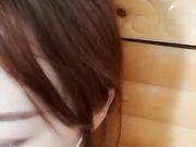 肤白貌美主播直播手指黃瓜插逼喷水大秀 逼逼都被操发黑了 淫荡对白