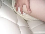 下夜班回家路上捡个醉酒的女白领回家太美忍不住上她