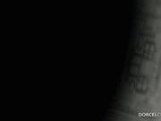 办公室新来的美乳女秘书太骚了勾过来办公桌上干一炮