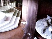 情趣酒店水滴摄像头偷拍胖哥带着有浓密黑森林的情人开房