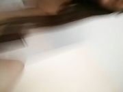 娃娃脸的人妖天妃口交小眼镜插了没几下就射了果然是快男