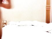 老外会所嫖妓玩弄骚逼请骚货吃进口的大香肠