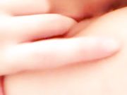 清纯萌妹子KIKI黑色道具鸡鸡抽插逼逼自慰高潮喷水