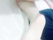 休息了半个月小哥带个眼镜变斯文了上阵啪啪高颜值嫩妹