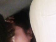 偷偷背着媳妇和小姨子到酒店开房啪啪没想到她居然是个白虎