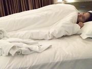 五一小长假向家里拿了五千块和学院派女友去旅游酒店开房