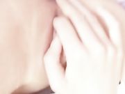 超嫩小嫩逼超清晰拍摄嫩逼白虎玩弄自己流水，很美观呀