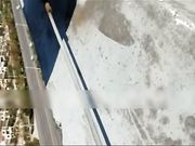 潮吹女王喜欢野战被操 边道具插淫穴边胯下裹鸡巴 非常享受