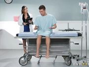 用性爱让病人放松的淫荡护士