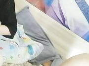 白嫩美乳美眉和年轻帅哥炮友啪啪搞完掰开小逼逼好好看看里面的构造