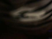 小眼睛单眼皮猥琐小伙与热恋中的漂亮小女友偷尝禁果小美女很活泼