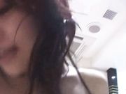 大胸超漂亮气质妹妹和大叔做爱好卖力 娇喘连连射完还玩精液