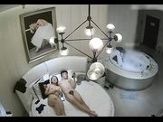 異地出差買春把美女乾爽了還同意自拍