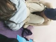 猛男请三个身材火辣的九零后小太妹强搞妹子开始反抗激烈药劲上来后纷纷淫荡摇起来