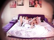 怀旧电影主题酒店TP白发大叔好福气啊泡到个这么年轻的骚小三玩得真带劲不输年轻小伙