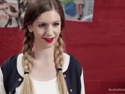 暴力捆绑深喉巨乳双马尾粉穴嫩妹看的好爽好过瘾.