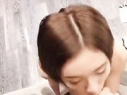 先为客人口交一发足交一发 听那呻吟声足以让你陶醉！