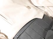 老哥开车带喝醉妹子会宾馆啪啪 床上脱掉内裤直接开干非常诱人