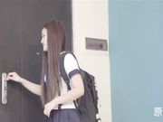 变态宅男哥哥与性欲高涨妹妹的同居乱伦生活