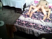 站街女暗拍喜欢白天接客的窑姐