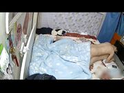 在城市里租房的小夫妻做爱被偷拍