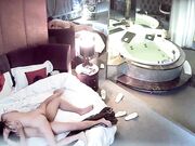 高潮过后淫欲未尽吹硬鸡巴自己坐上